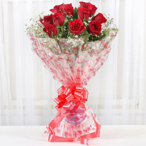 12 Velvety Red Roses Bouquet