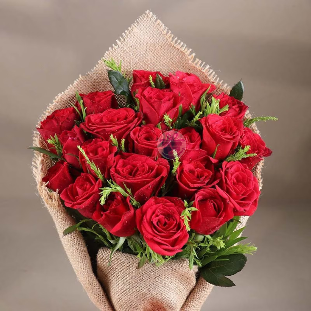 Red Roses In Jute Wrapping (2) Red Roses In Jute Wrapping 2 Happy Gift